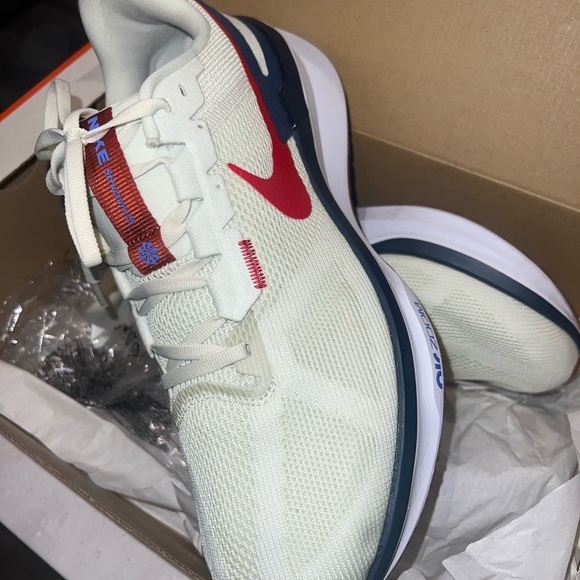 Size 13 - Nike Air Zoom Structure 25 Sea Glass University Red - Picture 2 of 6